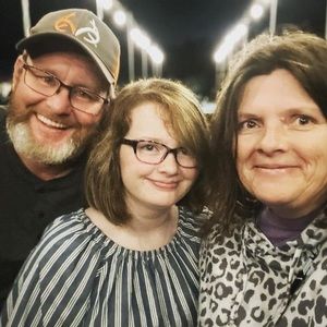 Meet your Posher, Chrissy